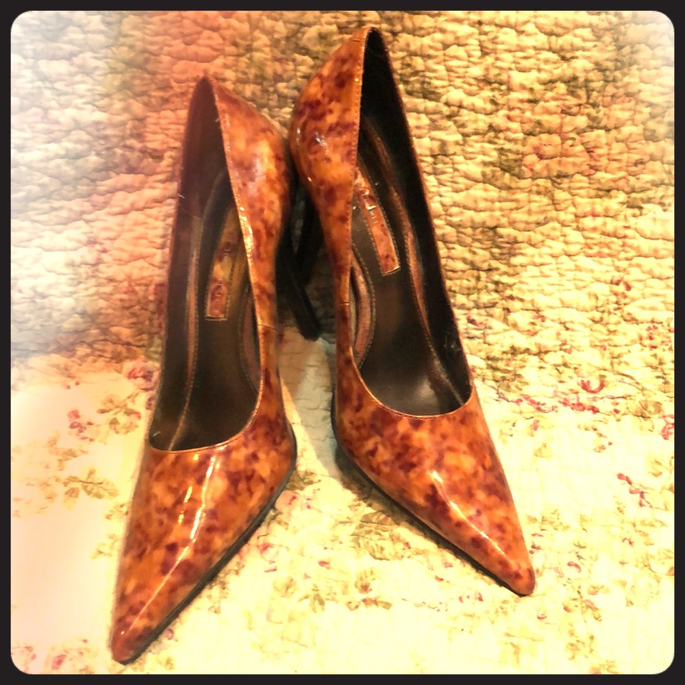 Nude  multicolored Bandolino heels